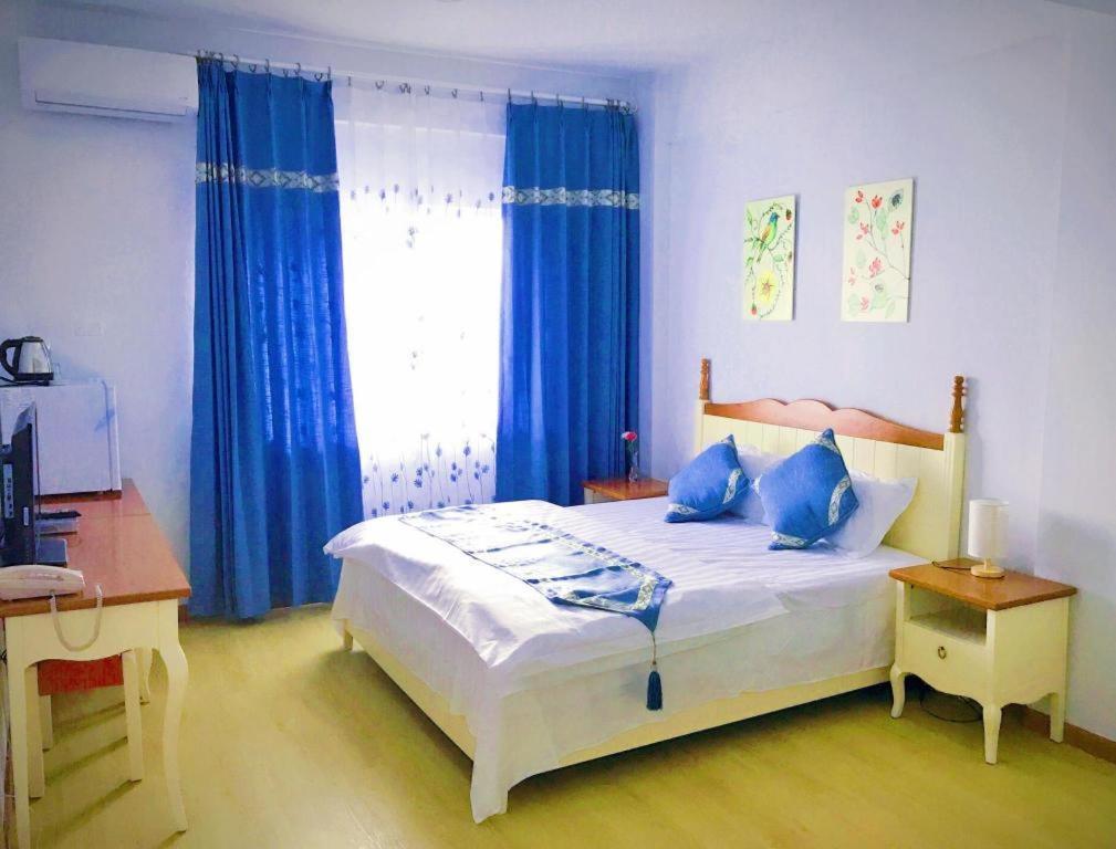 Hotel Blue Saipan Garden Esterno foto